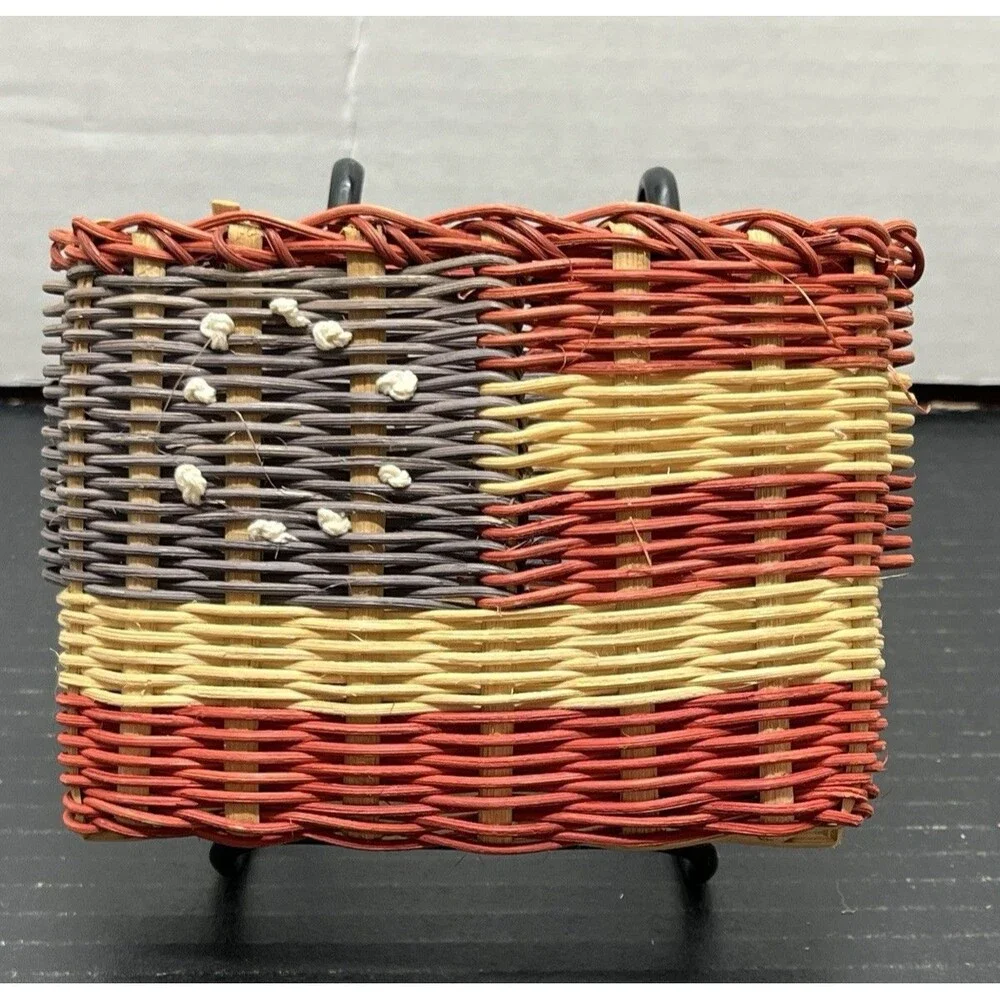 Vtg Patriotic Americana Woven Nesting Basket USA Flag Rustic Country Home Decor